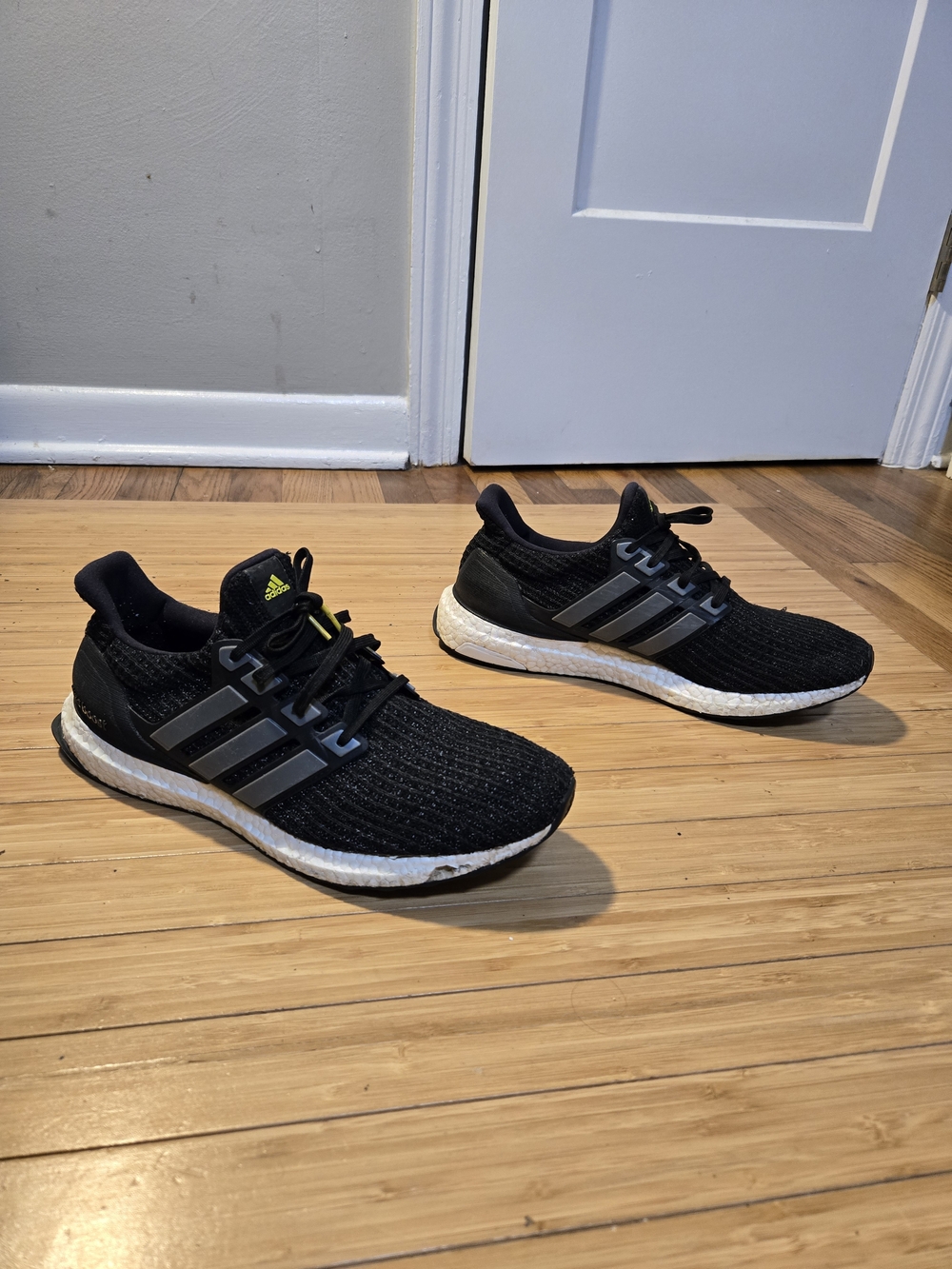 adidas Men's Black Running Shoes with White Boost Midsole